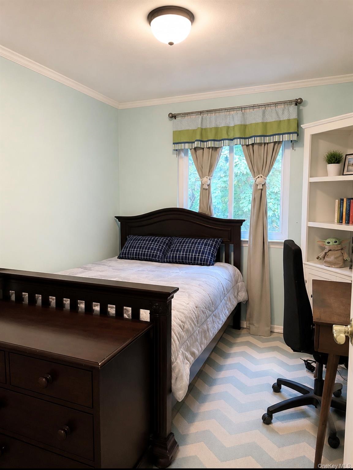 930 Merrick Rd Unit: 5