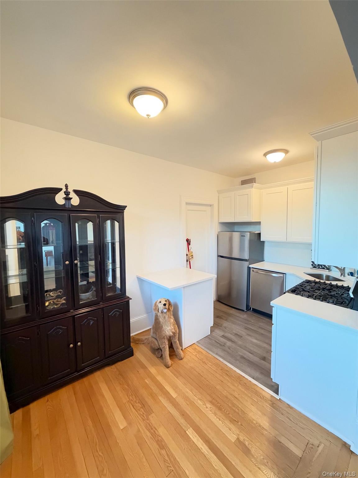840 Bronx River Road Unit: 4a