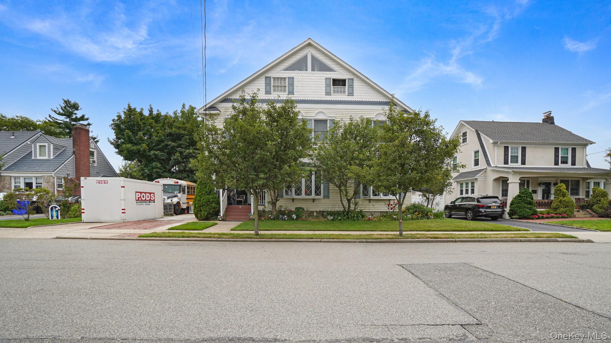6 Windsor Place