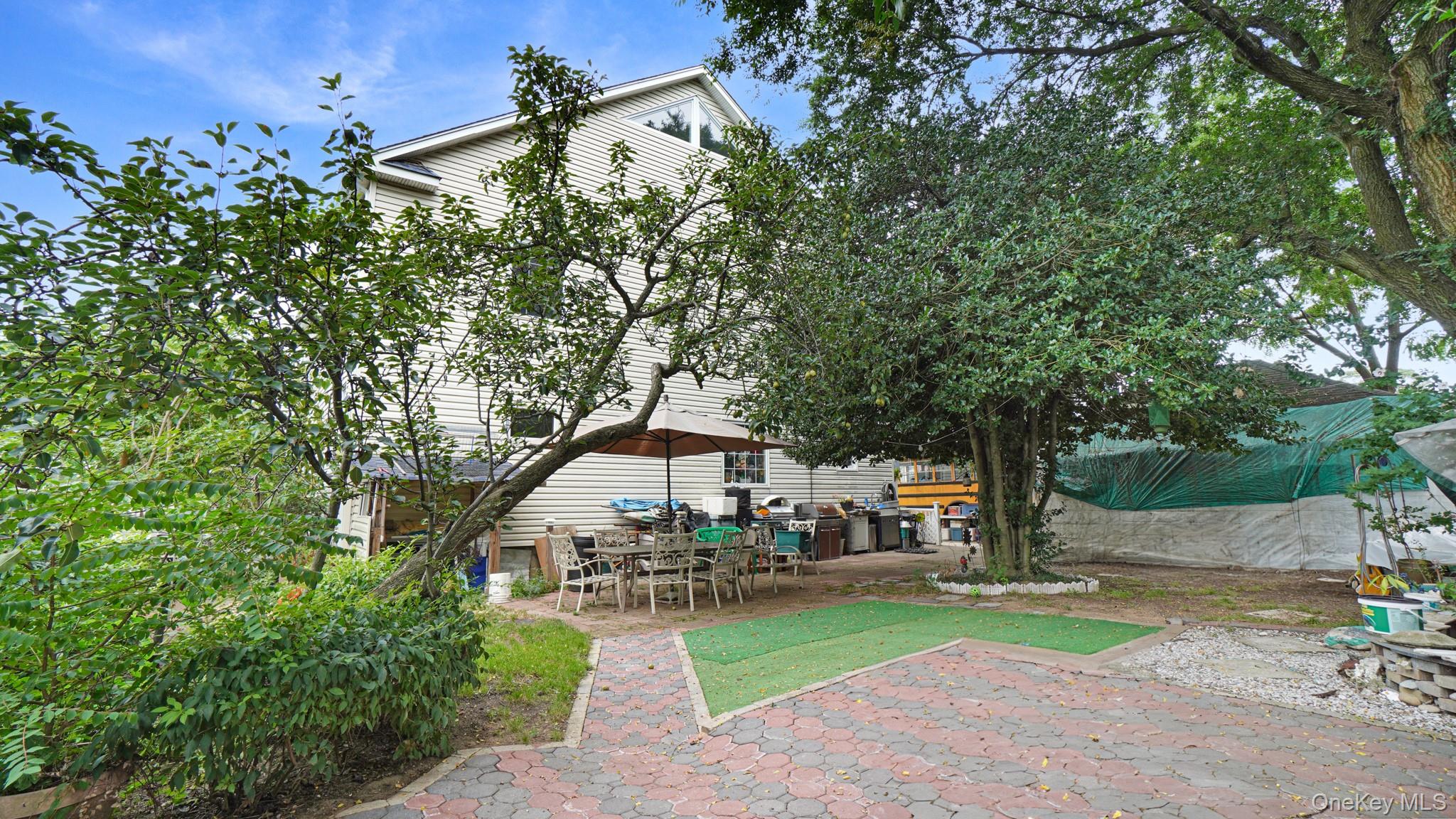 6 Windsor Place
