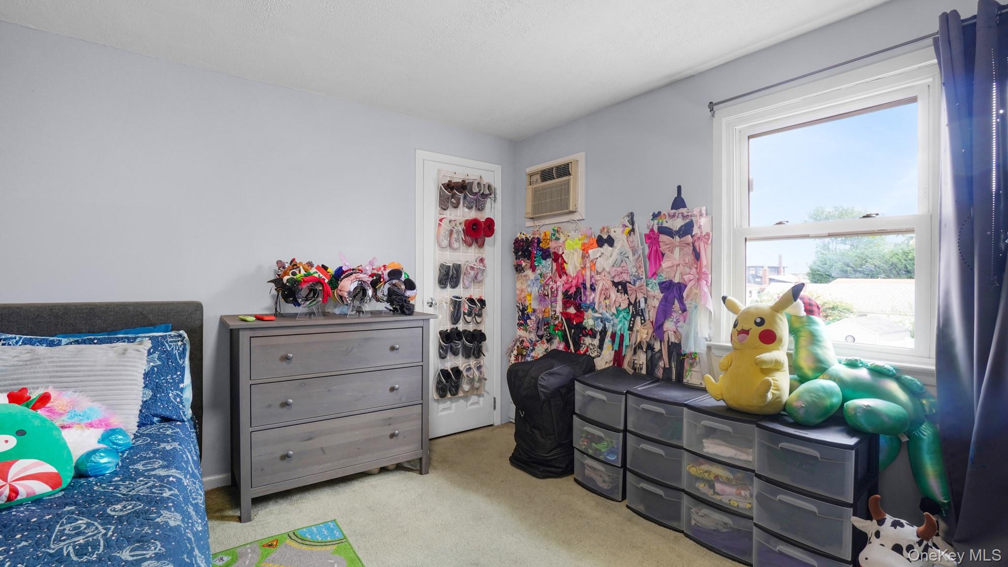 153 Westend