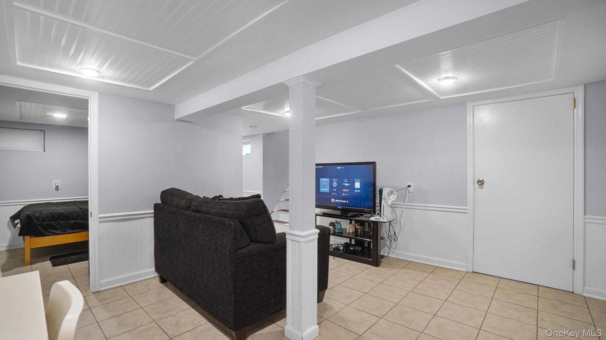 153 Westend