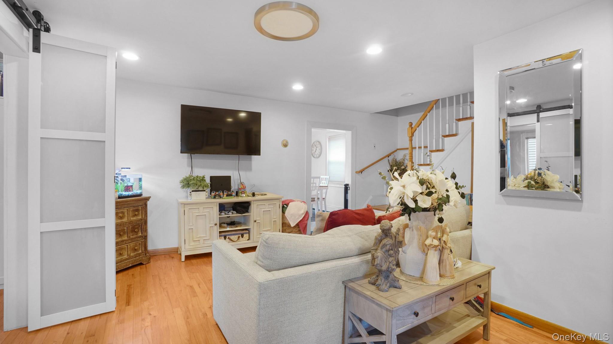 153 Westend