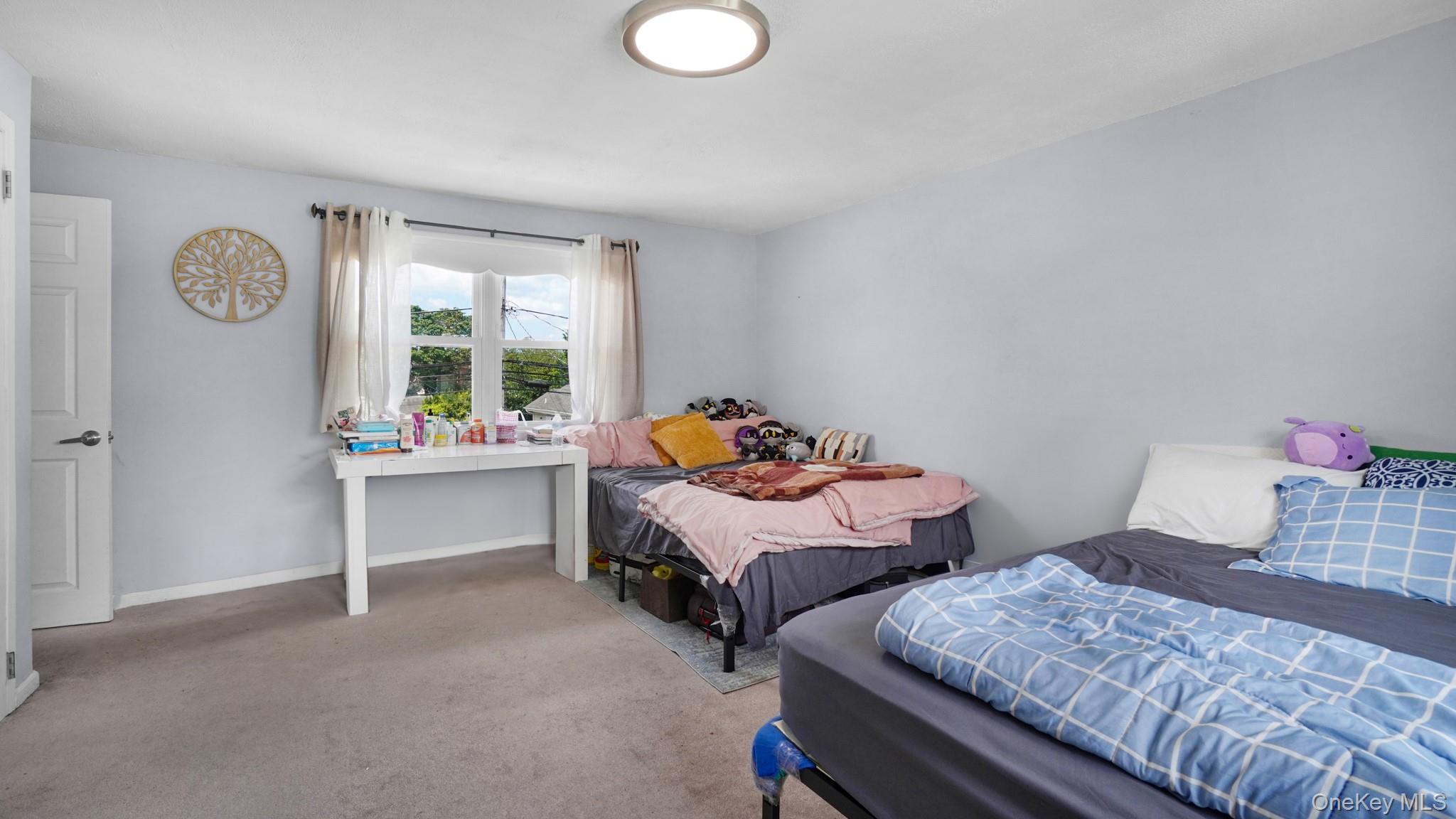 153 Westend