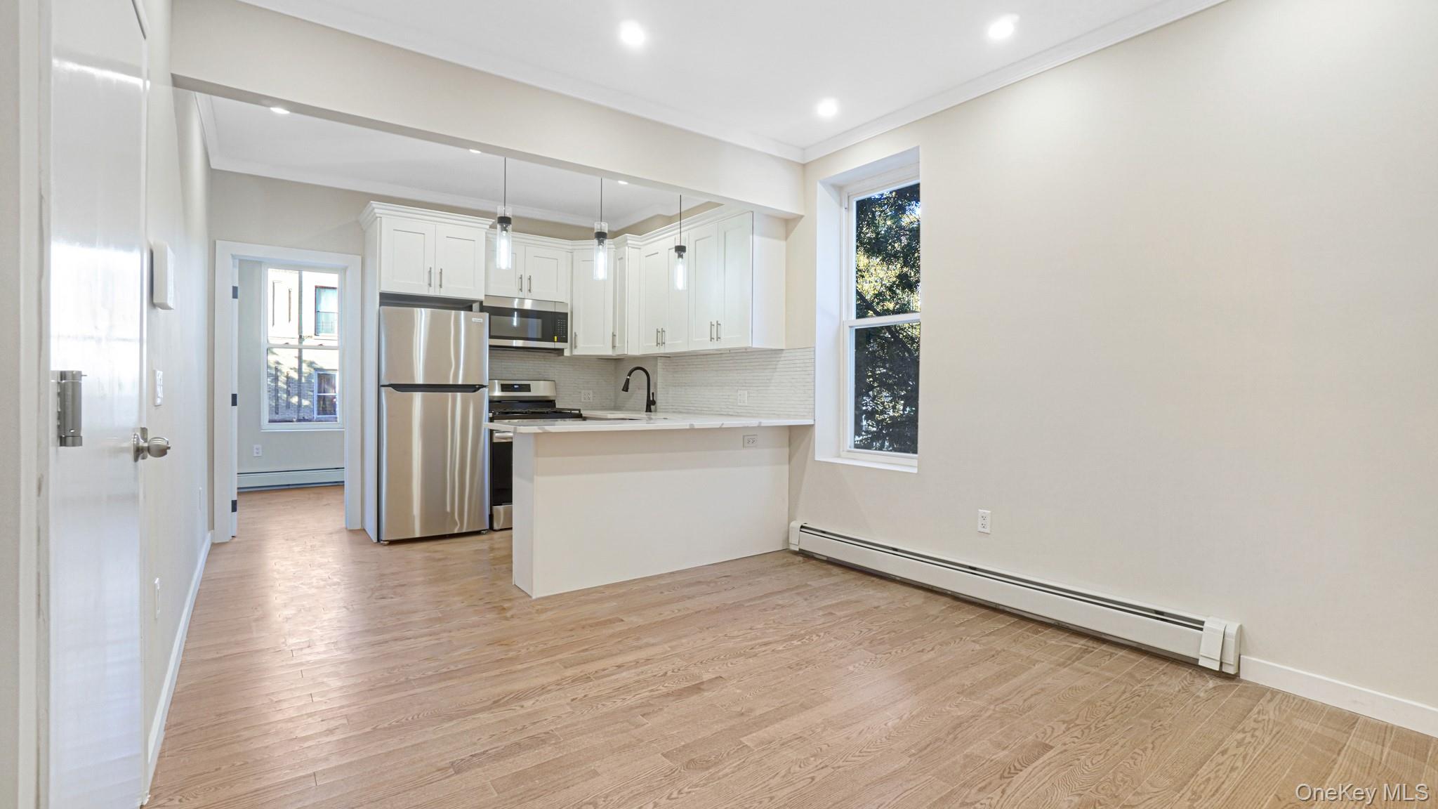 386 Chauncey Street Unit: 1