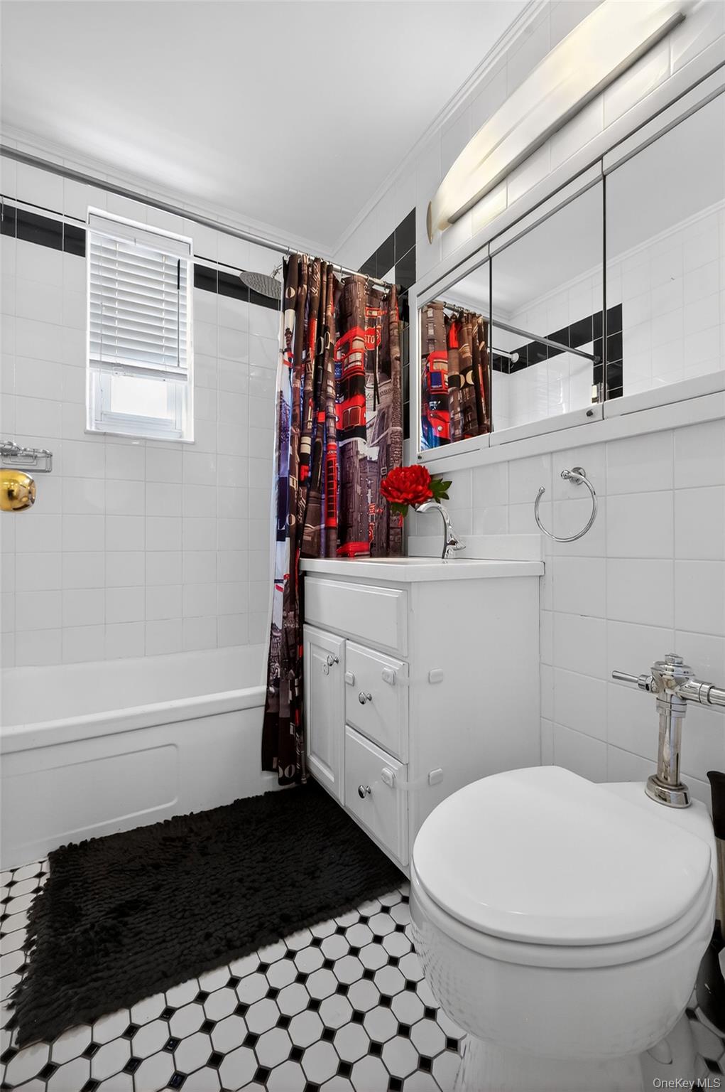 1304 Midland Unit: APT C59