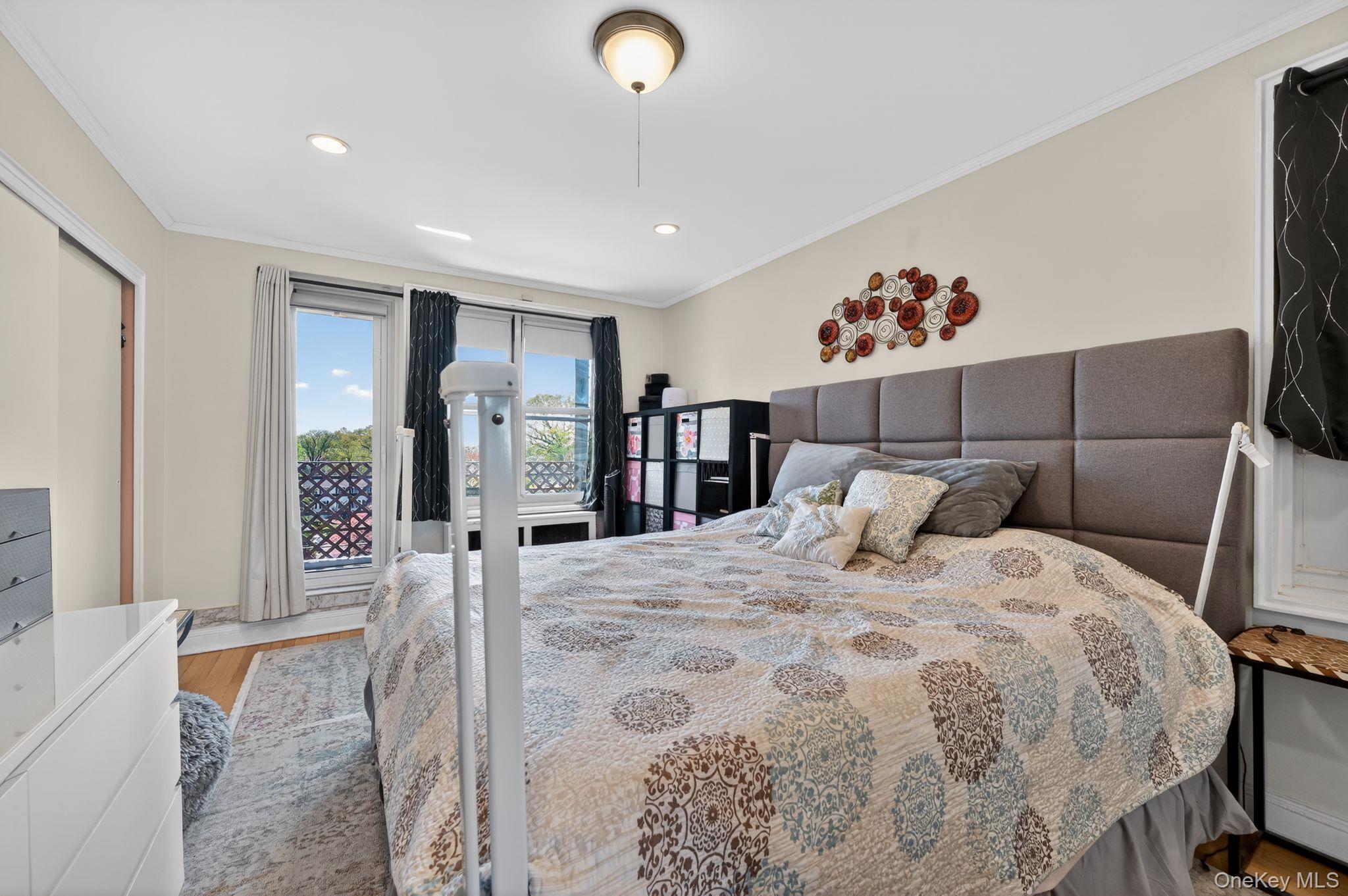 1304 Midland Unit: APT C59