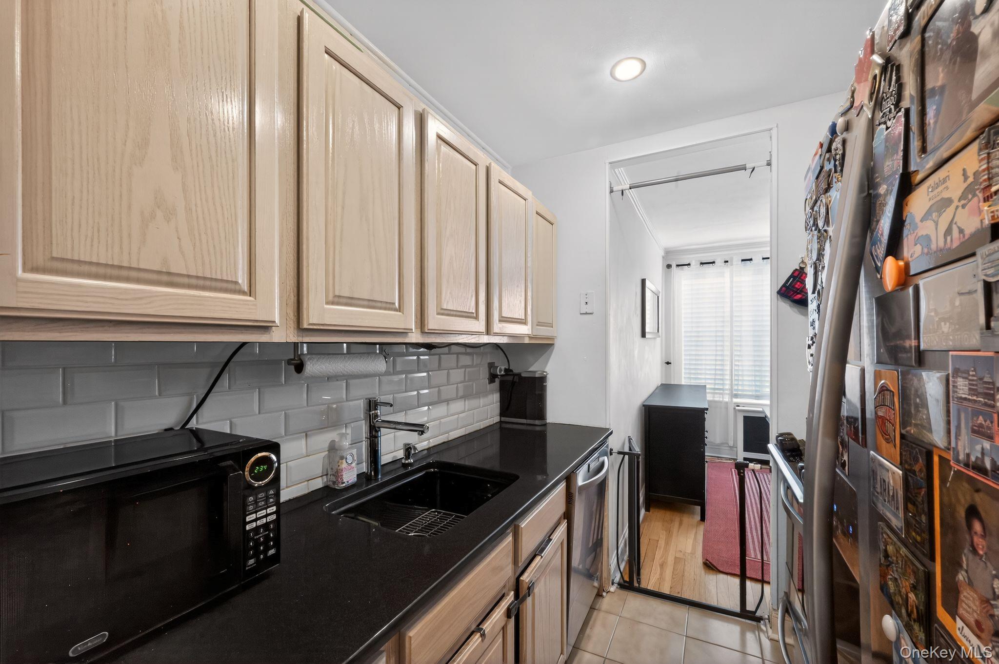 1304 Midland Unit: APT C59