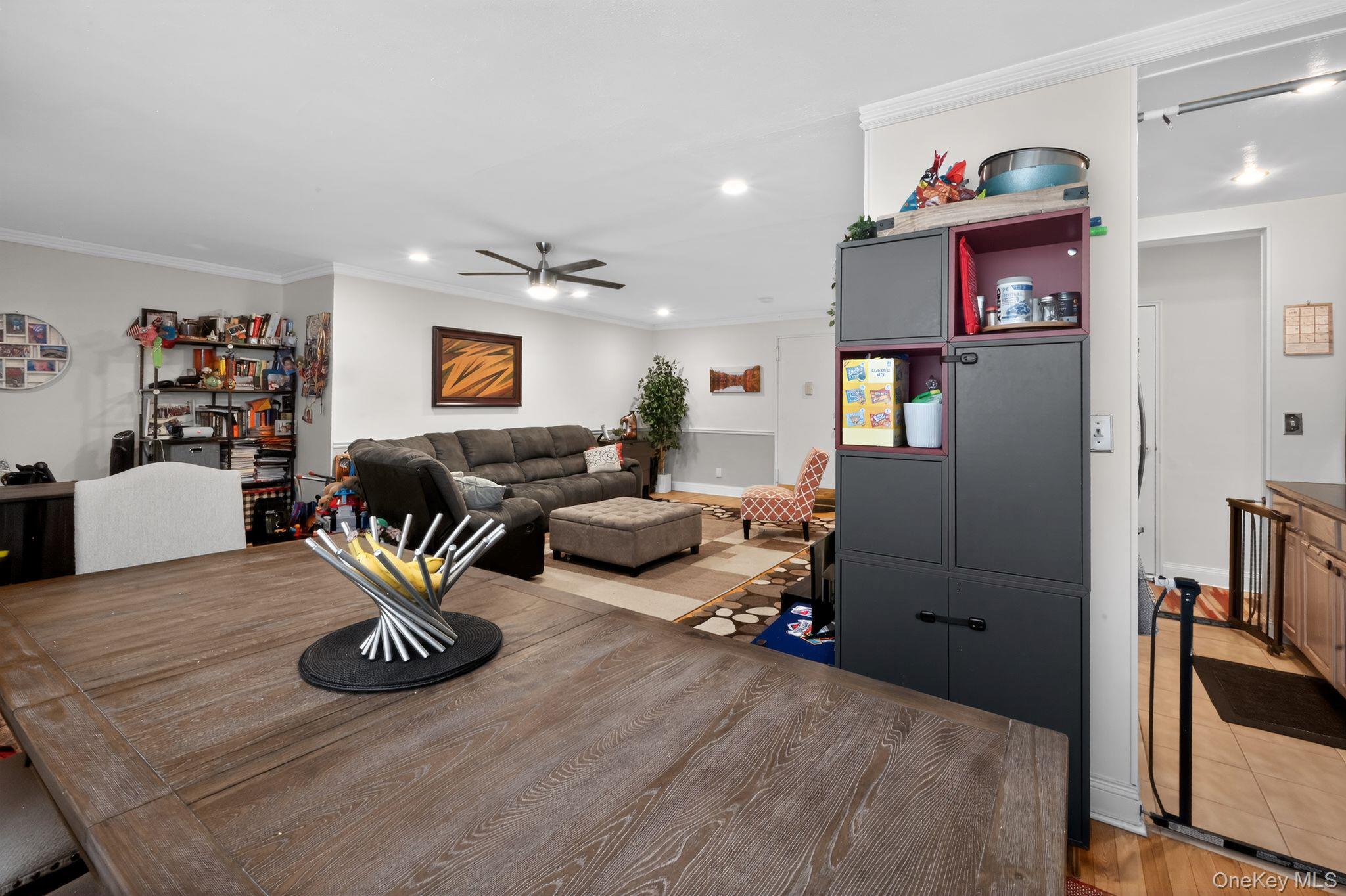 1304 Midland Unit: APT C59