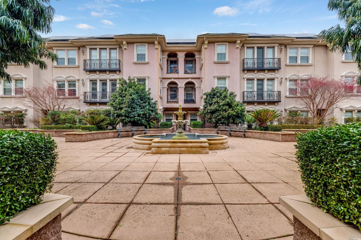 1129 Symphony Way