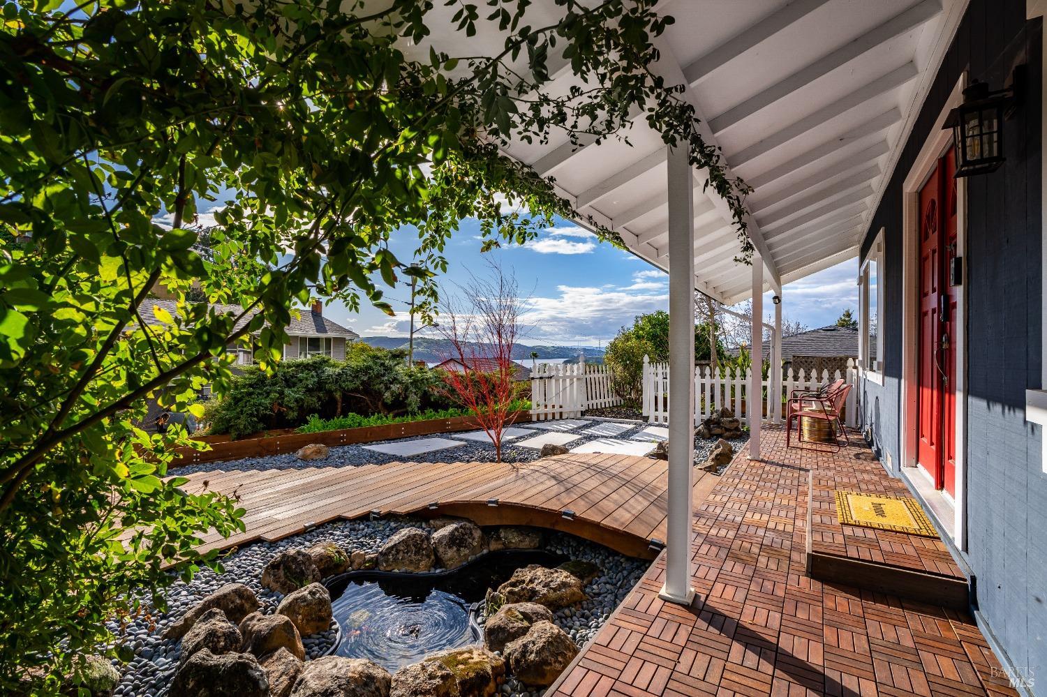 109 Ardmore Way