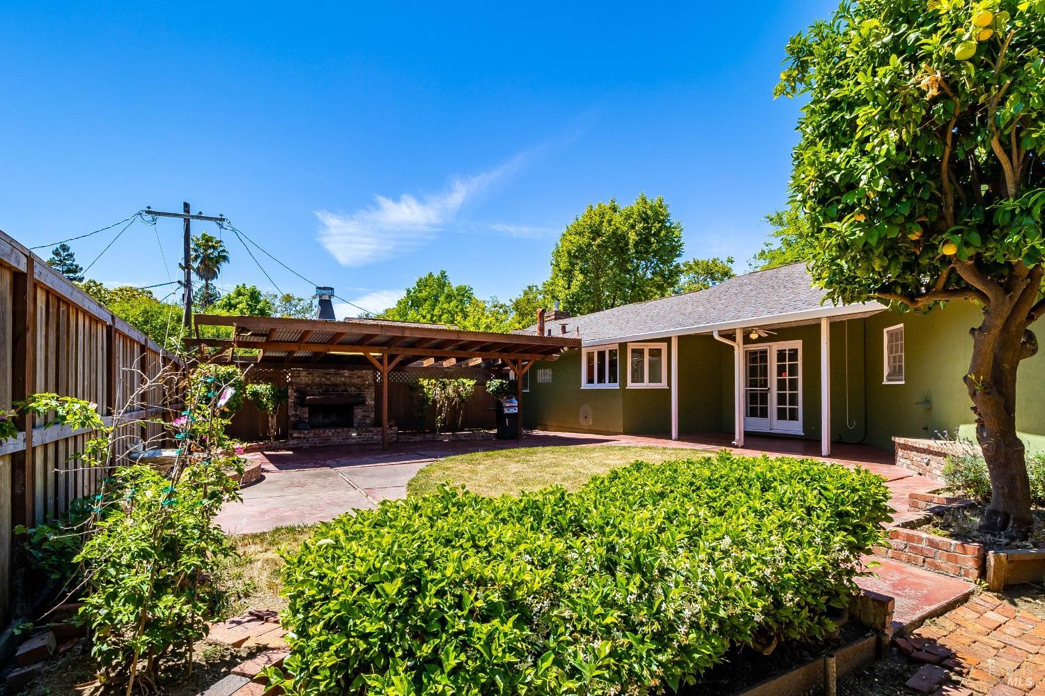 1425 Okeefe Way