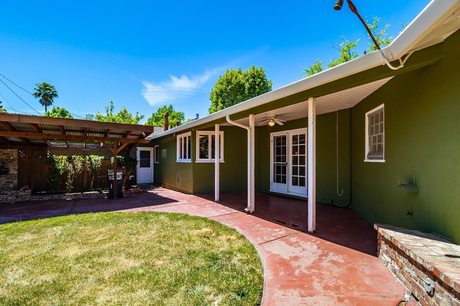 1425 Okeefe Way