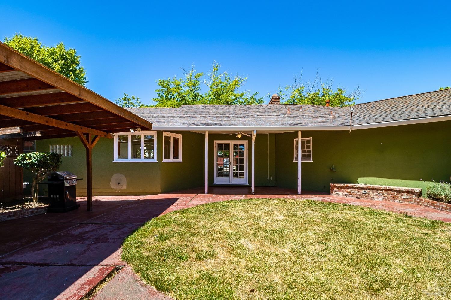 1425 Okeefe Way