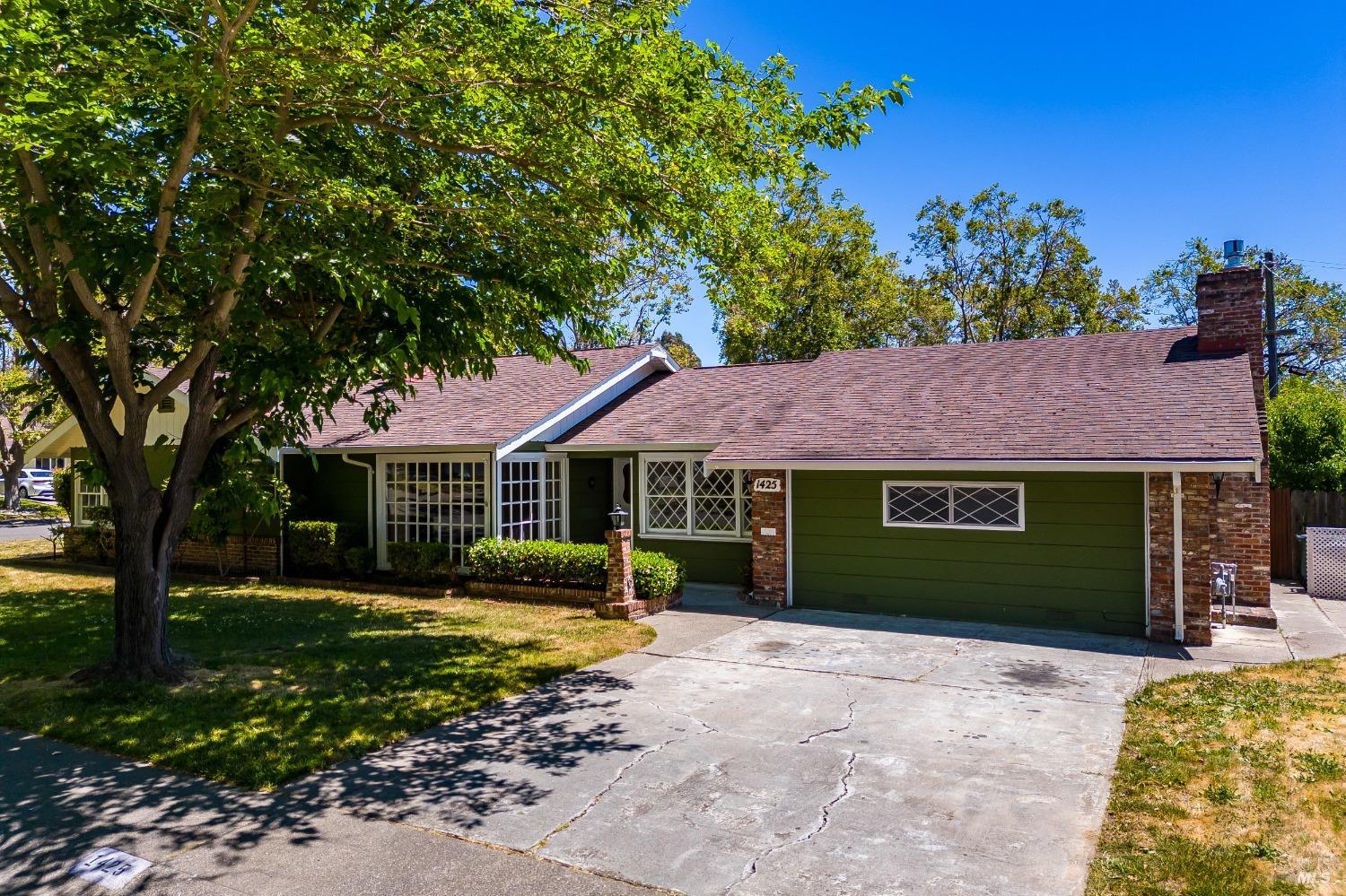 1425 Okeefe Way