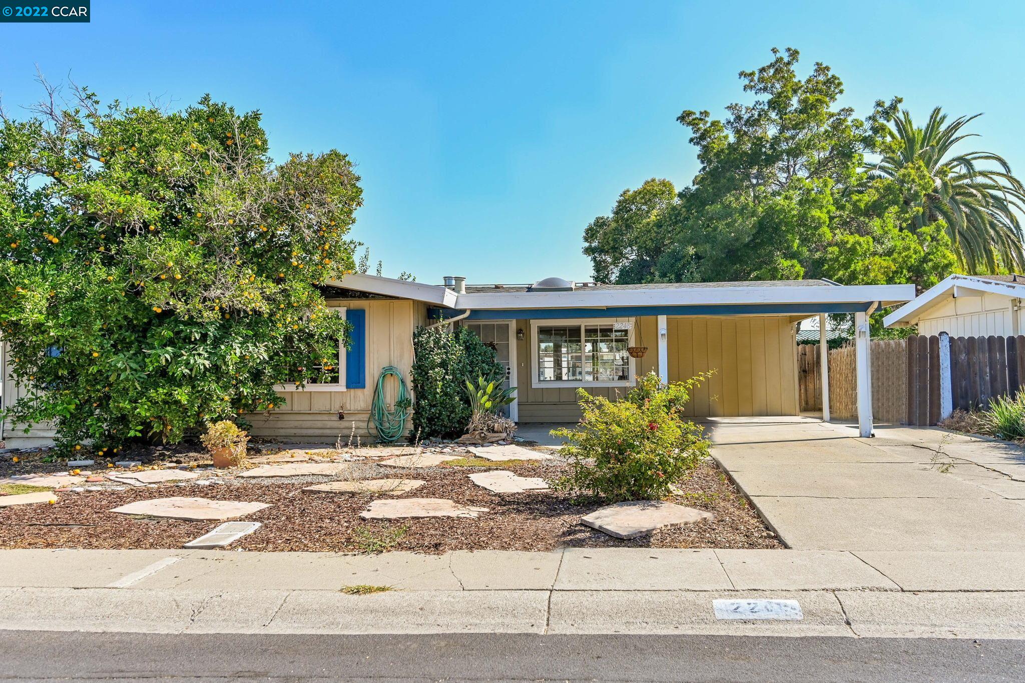 2248 Huron Dr