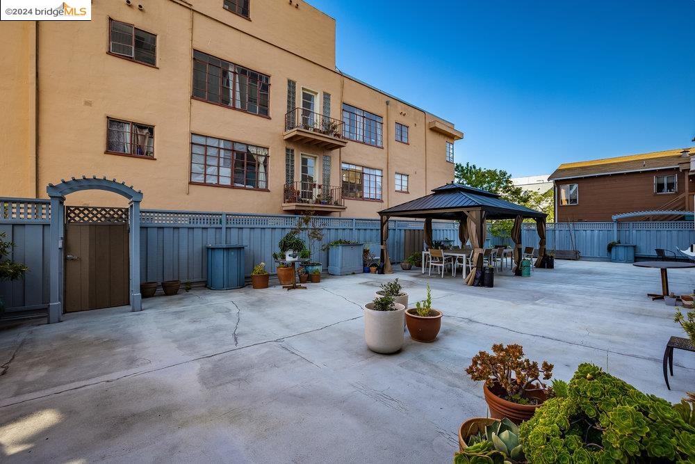 2550 Dana St Unit: 8FG