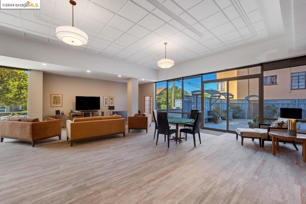 2550 Dana St Unit: 8FG