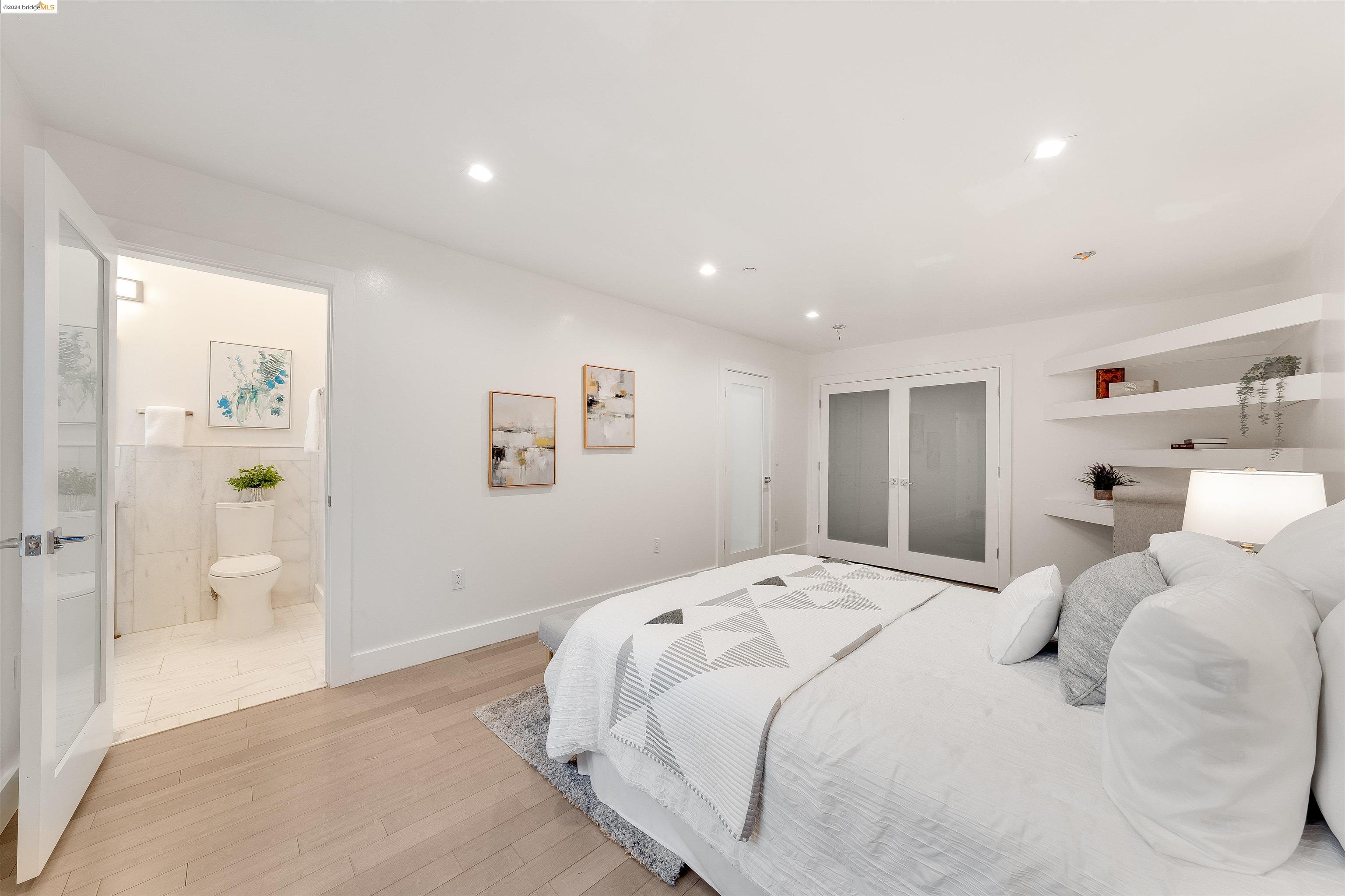 2591 Buena Vista Ave