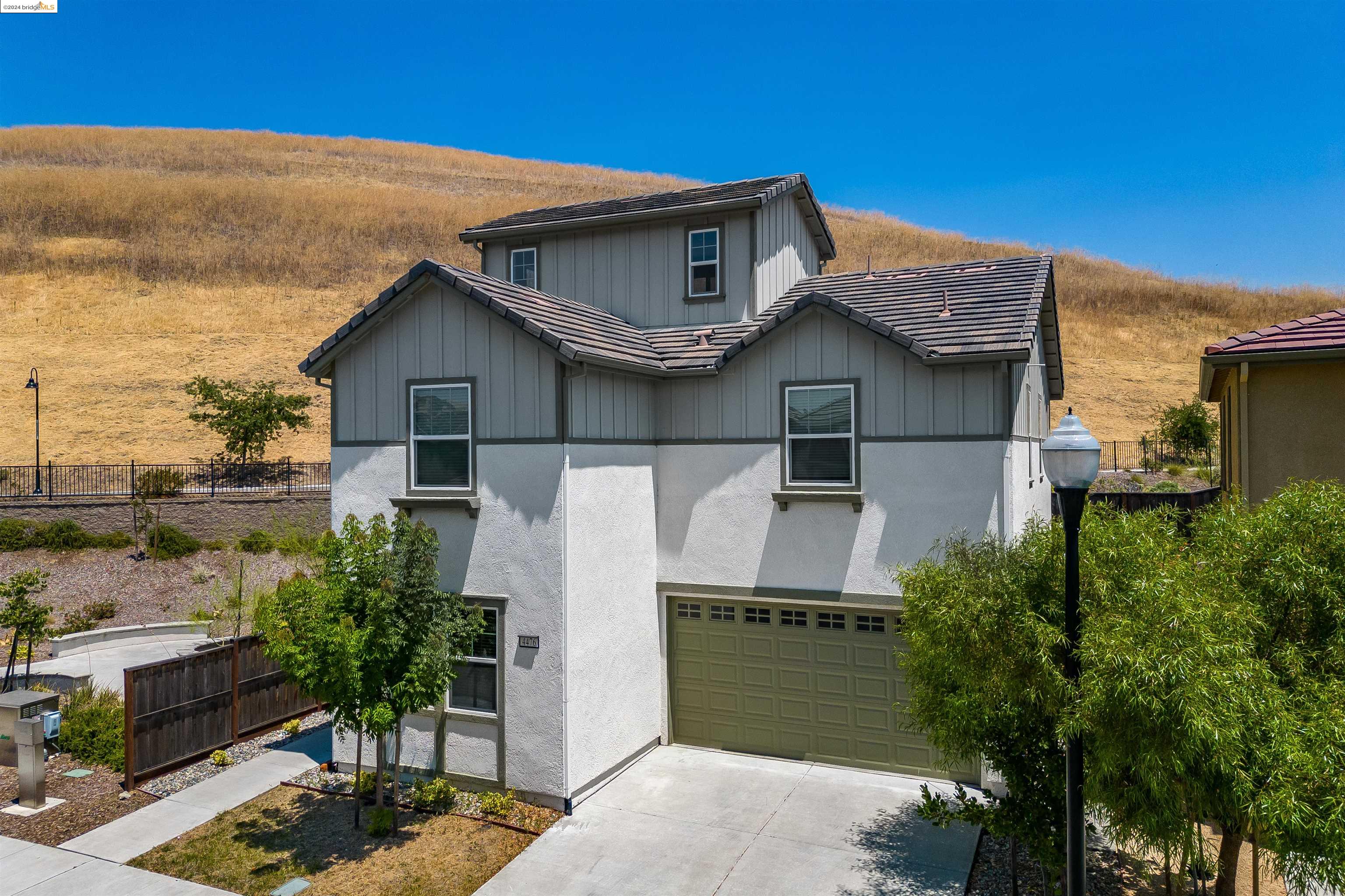 4476 Bahama Way