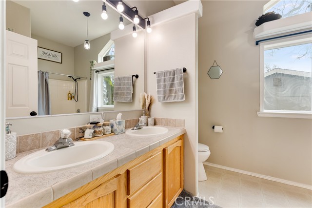 6734 Heleen Bart Court