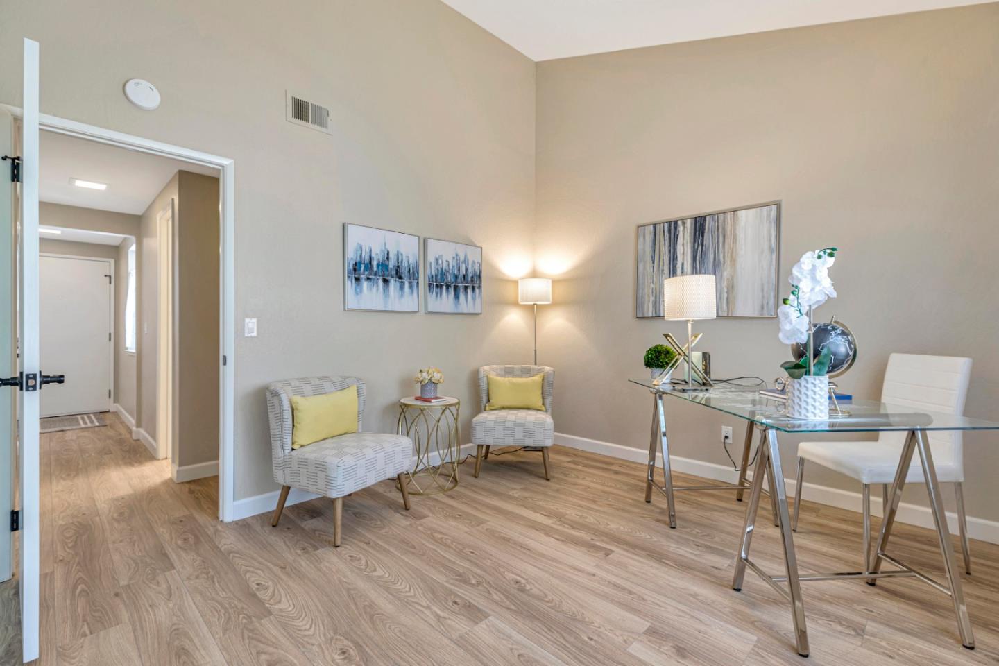 172 Marylinn DR