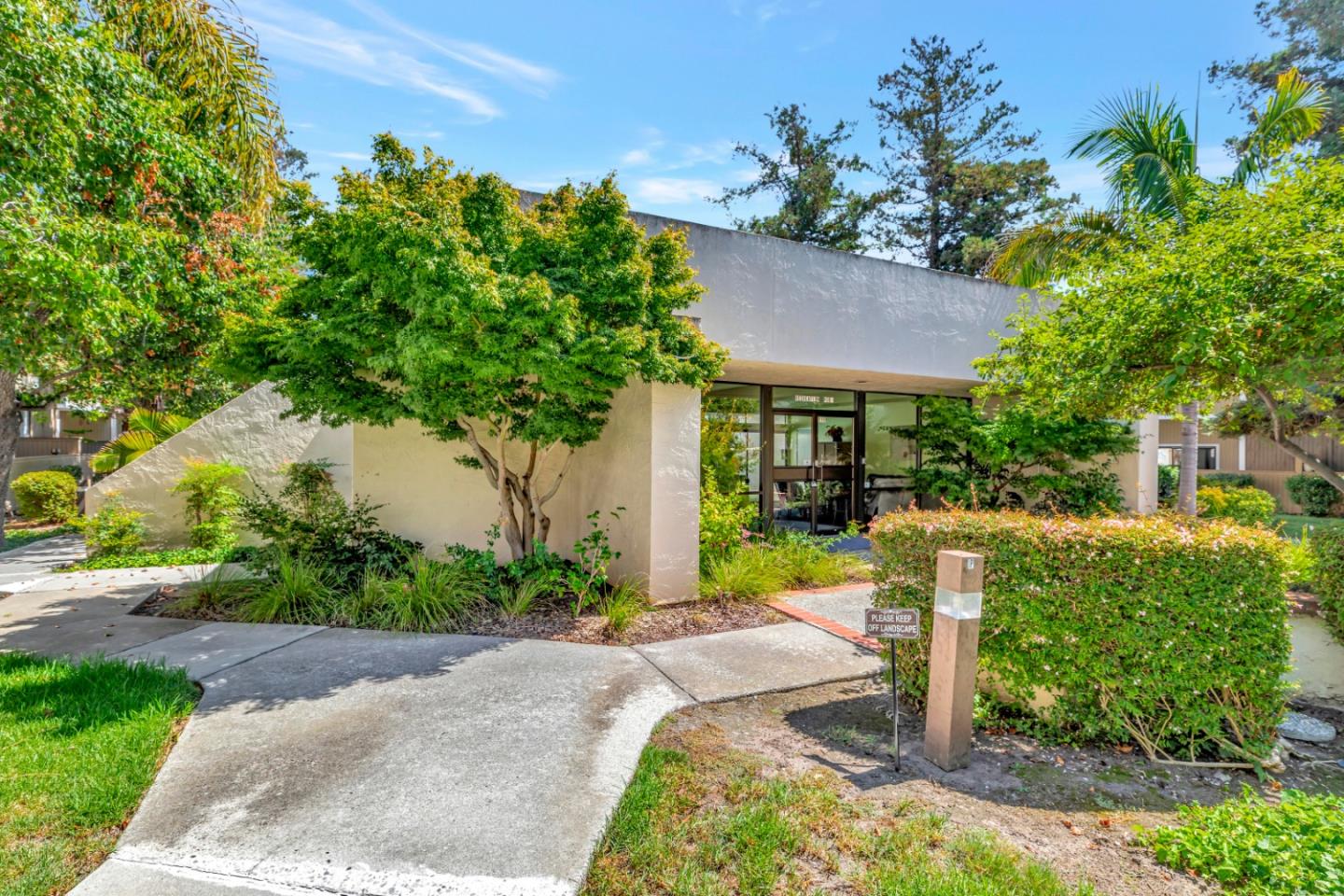 172 Marylinn DR
