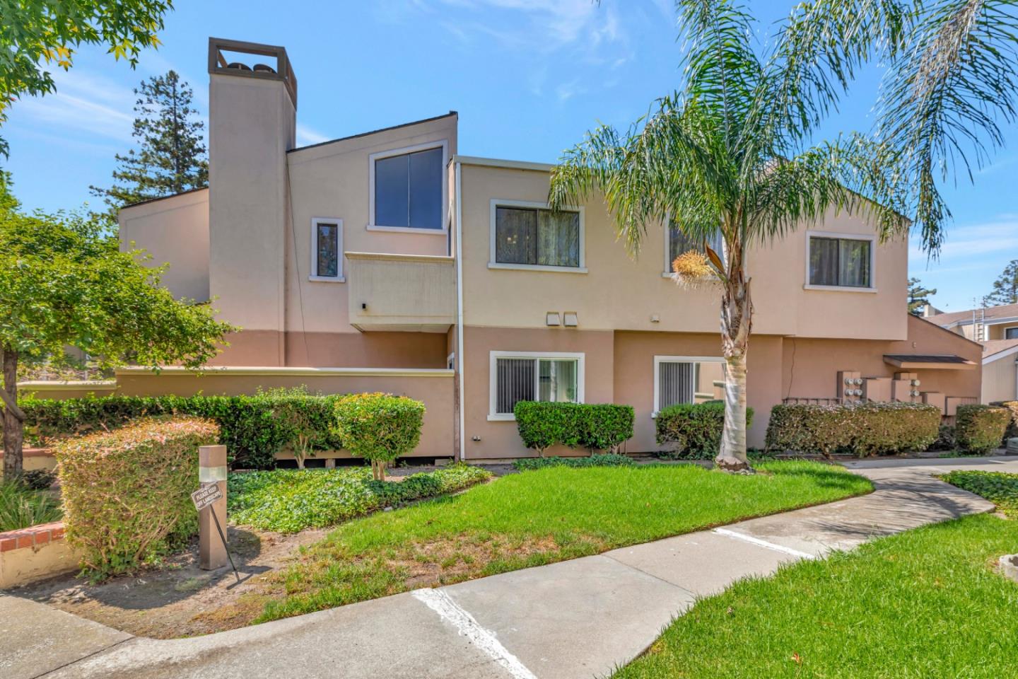 172 Marylinn DR