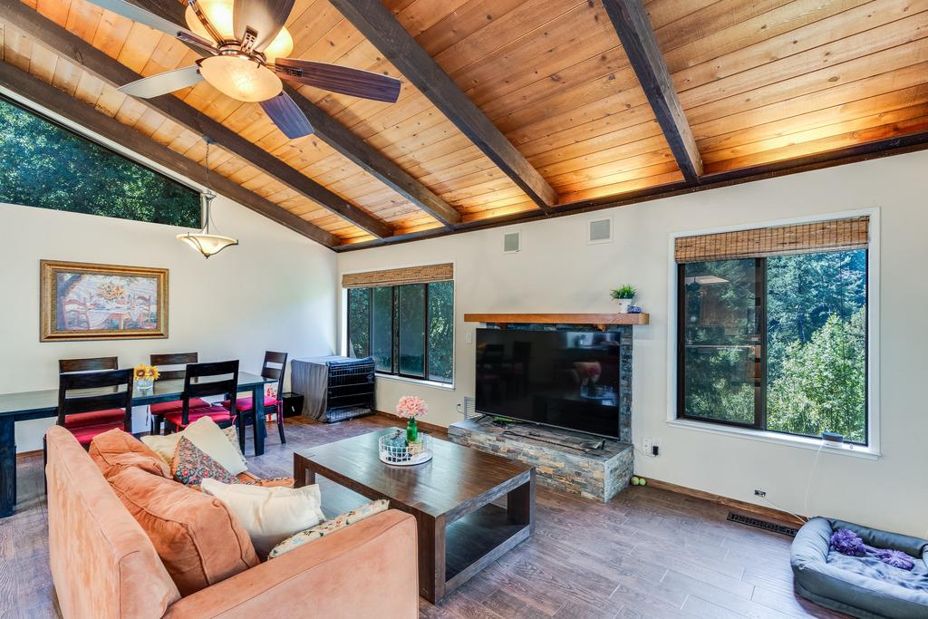 21445 Roaring Water WAY
