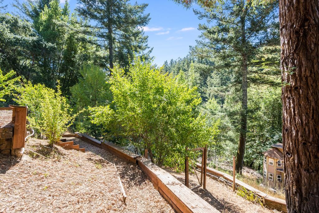 21445 Roaring Water WAY