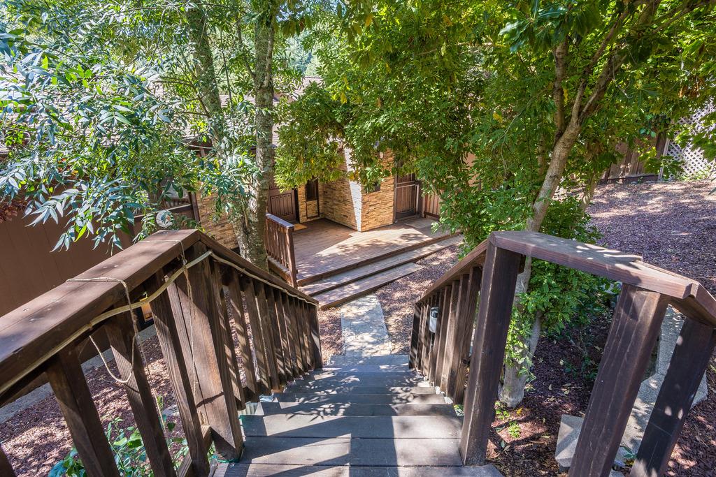 21445 Roaring Water WAY