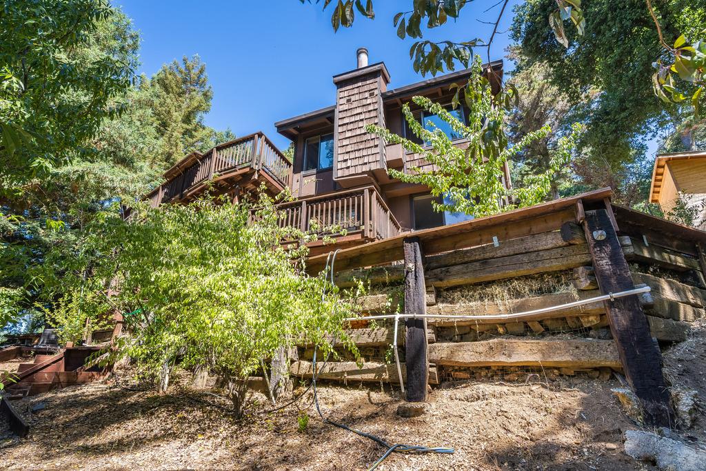21445 Roaring Water WAY