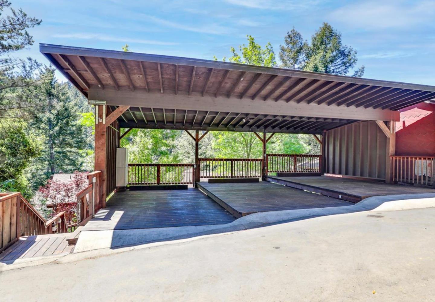 21445 Roaring Water WAY