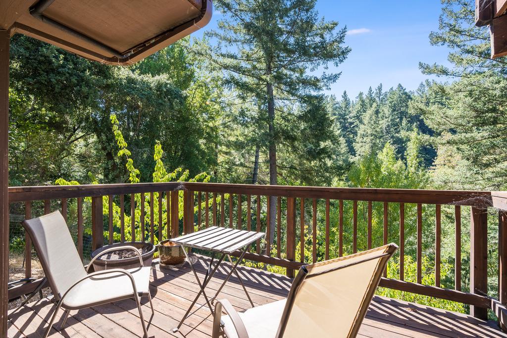 21445 Roaring Water WAY