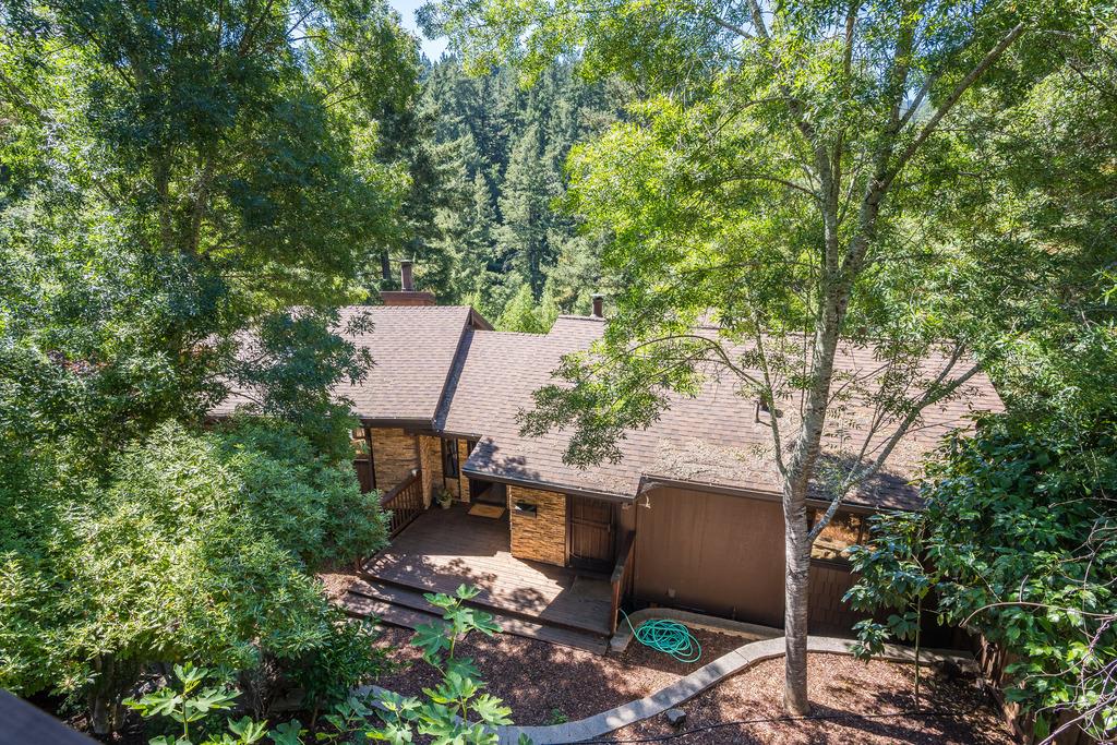 21445 Roaring Water WAY