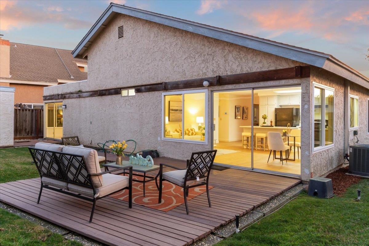7206 Via Lomas