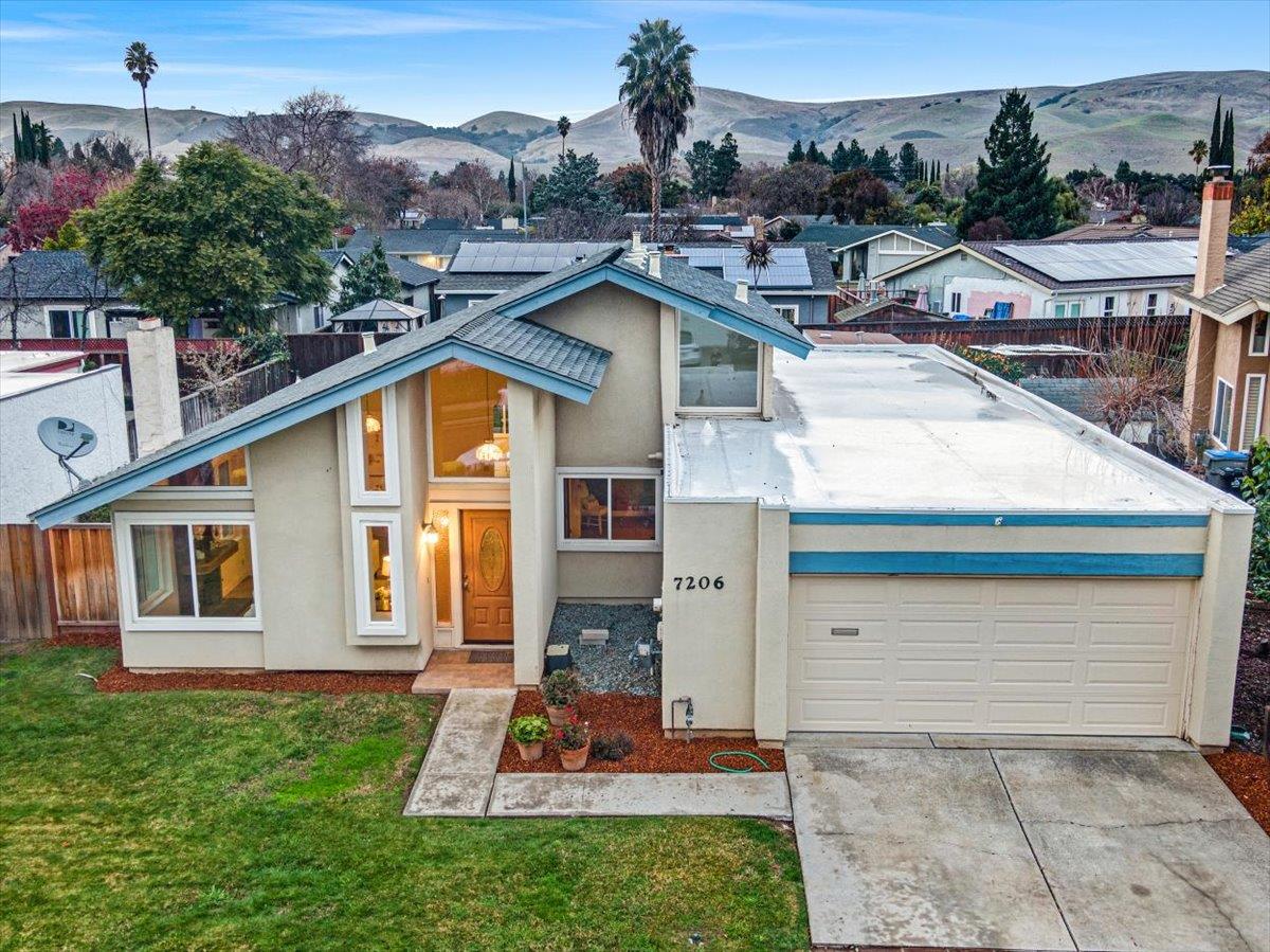 7206 Via Lomas