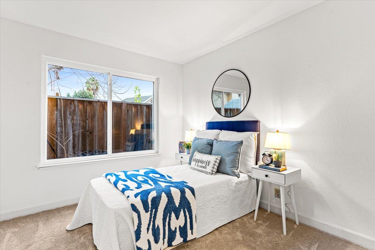 7206 Via Lomas