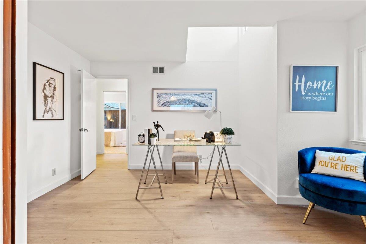 7206 Via Lomas