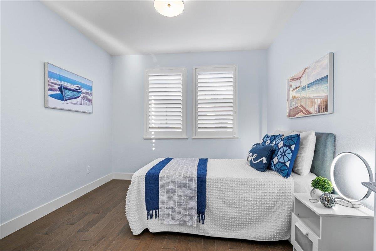 1571 Zephyr PL