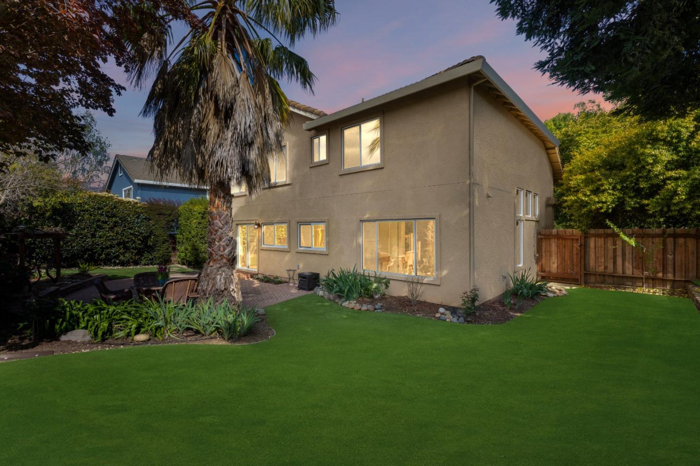 15360 La Rocca DR