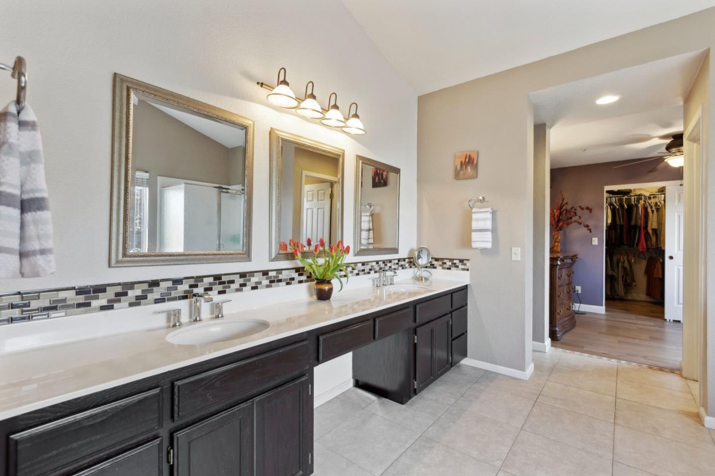 15360 La Rocca DR