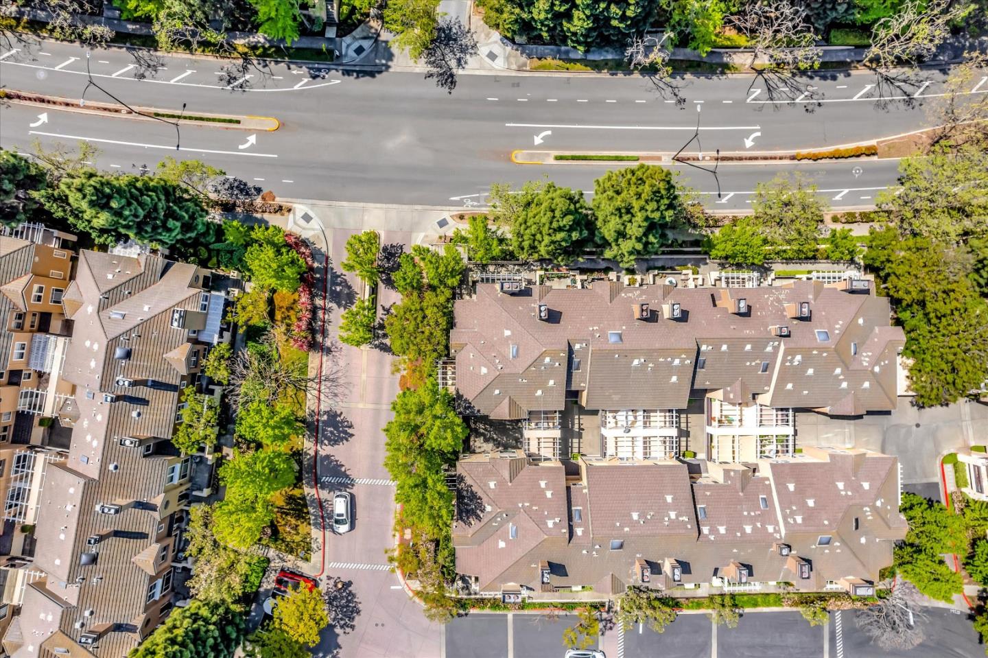 401 Camille CIR 11