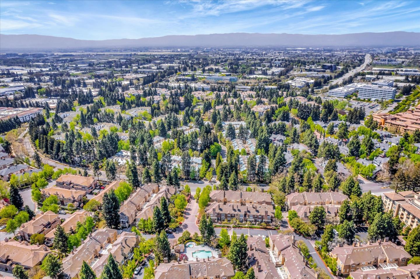 401 Camille CIR 11