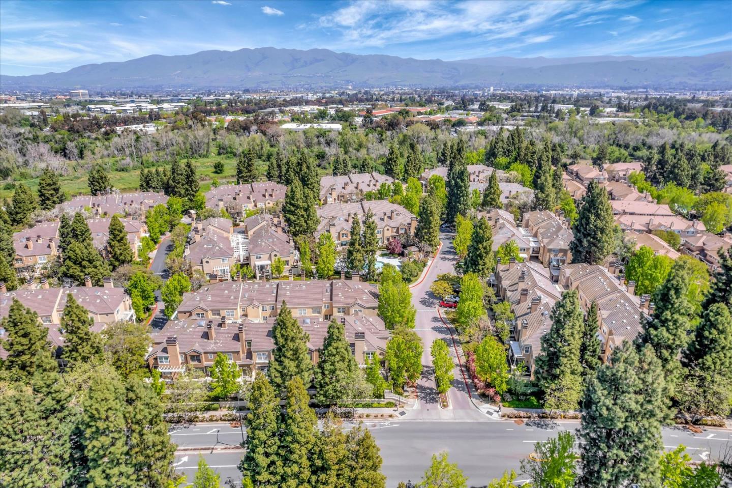 401 Camille CIR 11