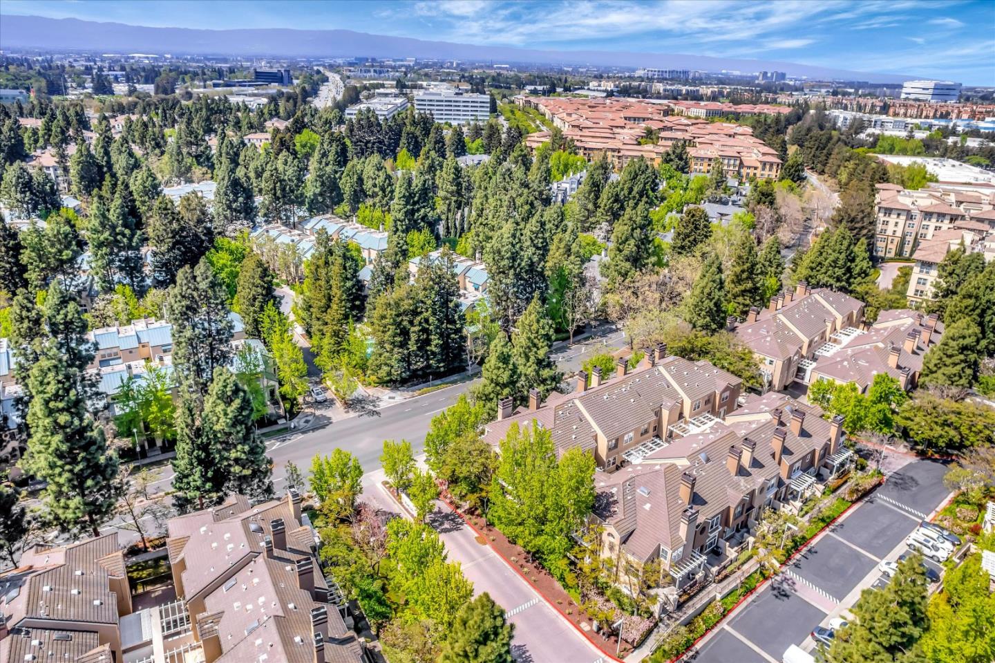 401 Camille CIR 11