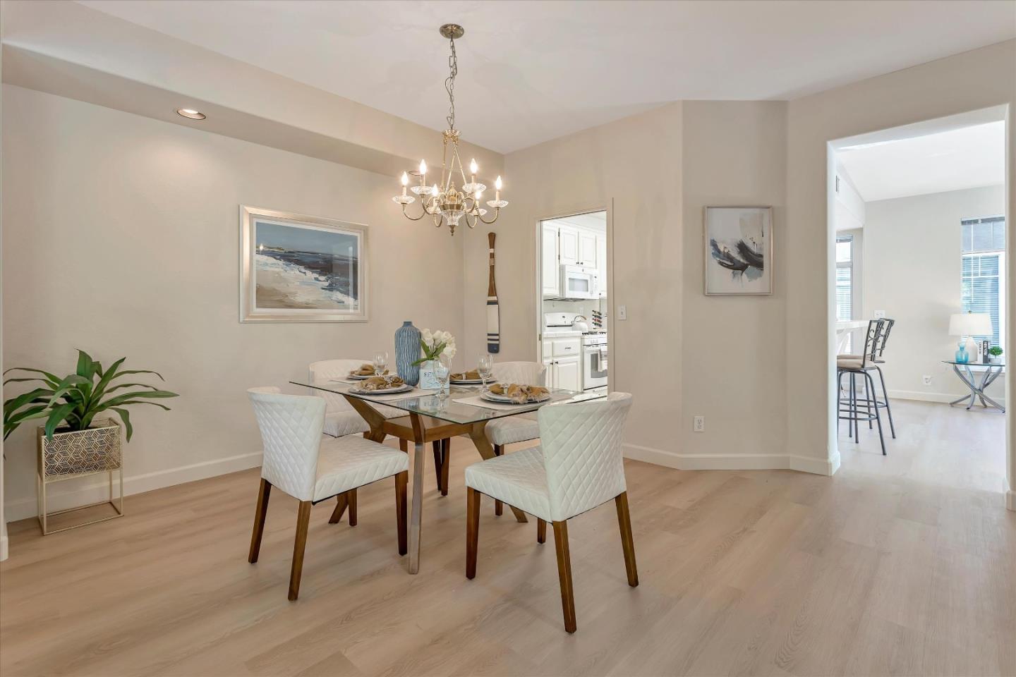 401 Camille CIR 11