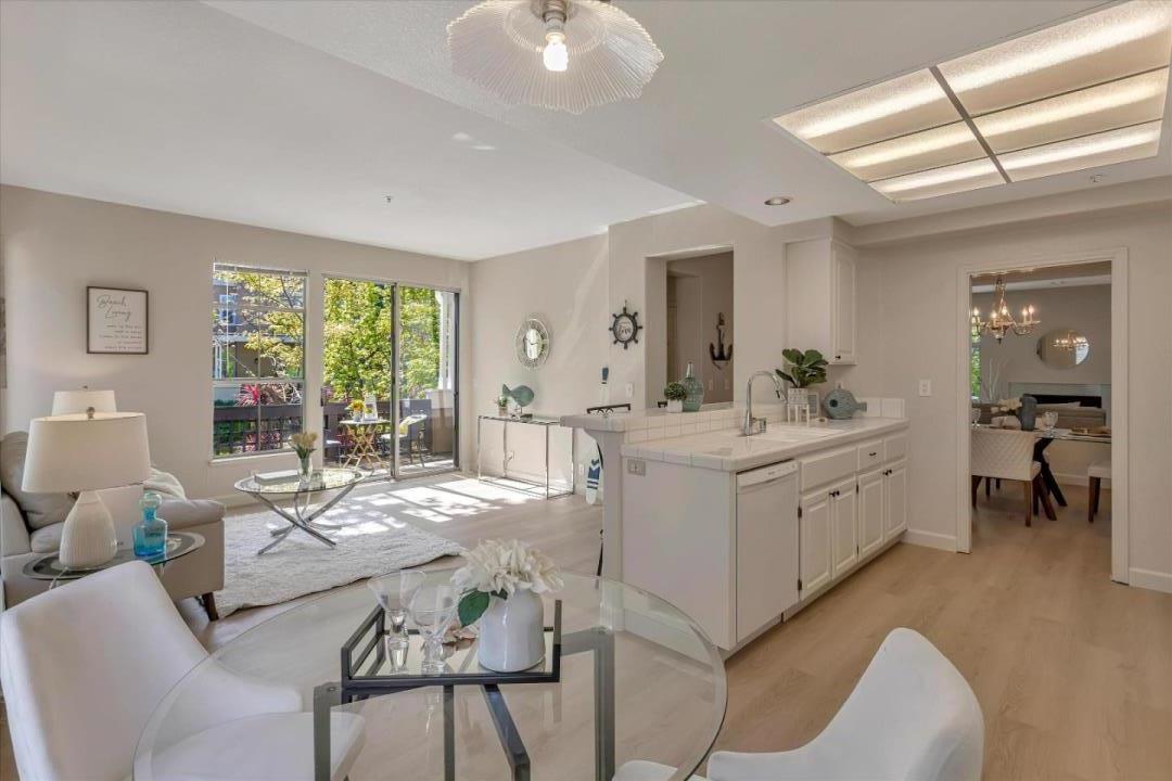 401 Camille CIR 11