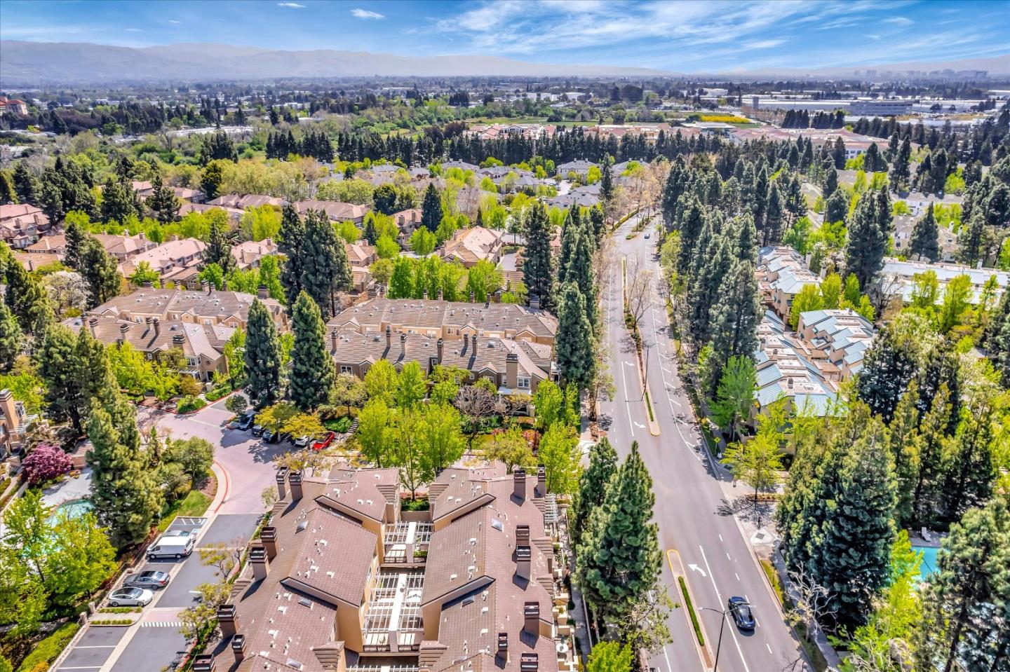 401 Camille CIR 11