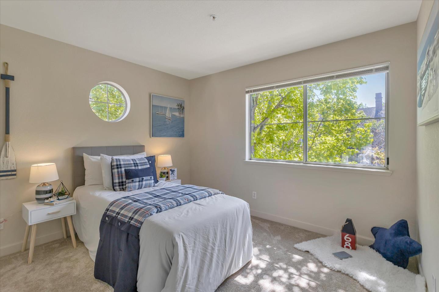 401 Camille CIR 11